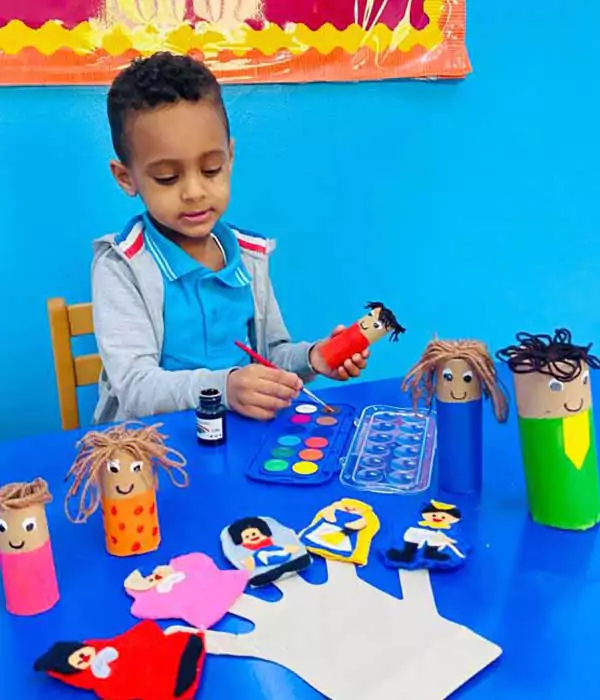 Which Curriculum is Best for a Nursery in Sharjah