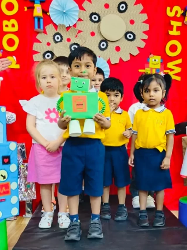 Recycled Robots & a Cherry-Topped Ramp Walk